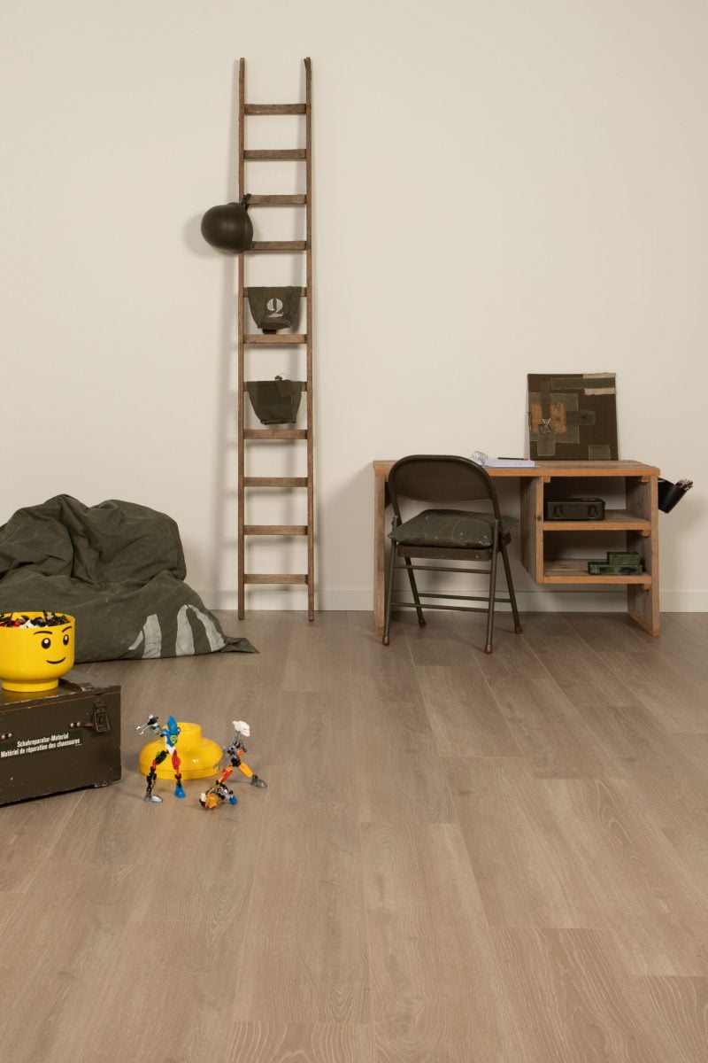 MooieVloeren.com - DD royaal gerookt eiken wit geolied 2V 24